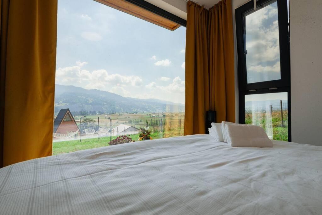 Cozy Cube - Tiny House Villa Saru Dornei Exterior foto