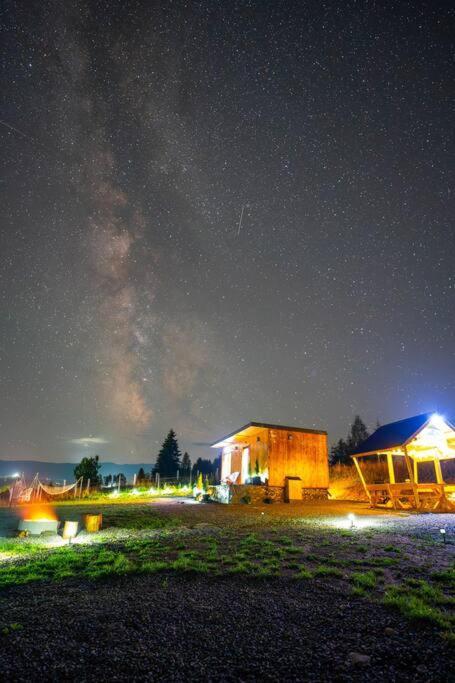 Cozy Cube - Tiny House Villa Saru Dornei Exterior foto