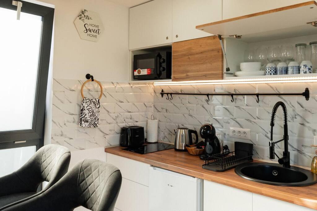 Cozy Cube - Tiny House Villa Saru Dornei Exterior foto